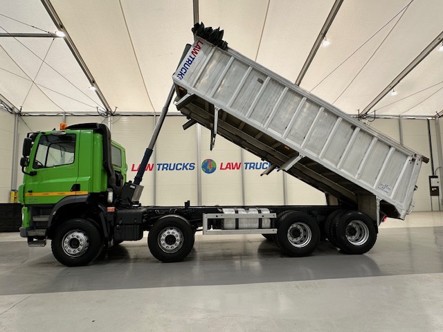 DAF CF 370 8×4 Day Cab Tipper Manual