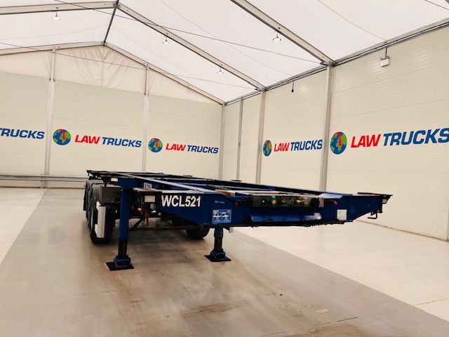 Montracon Tri Axle Sliding Skeletal Trailer BPW