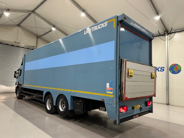 Scania P320 6×2 10 Tyre Rear Lift Insulated Box Van