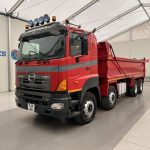 Hino 3241 700 8×4 Sleeper Cab Steel Tipper - thumbnail