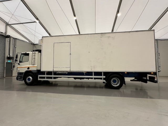 DAF CF65 220 Sleeper Cab Fridge Box
