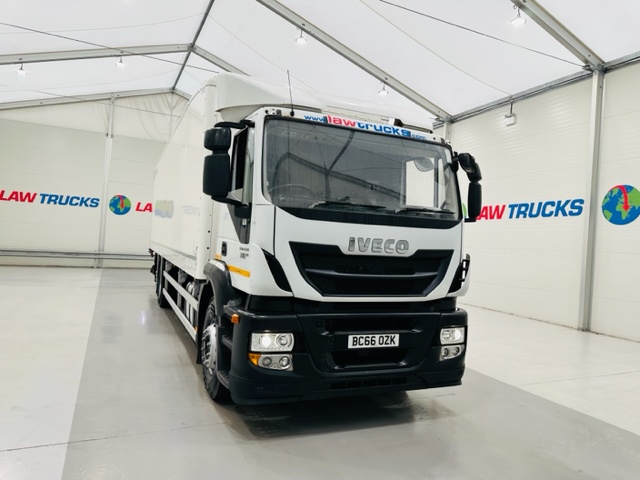 Iveco Stralis 310 AT 6×2 Box Van