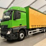 Mercedes Actros 2536 6×2 Sleeper Cab Curtainsider - thumbnail