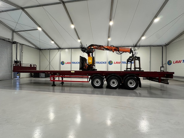 Montracon Tri Axle Flatbed Brick Grab Trailer