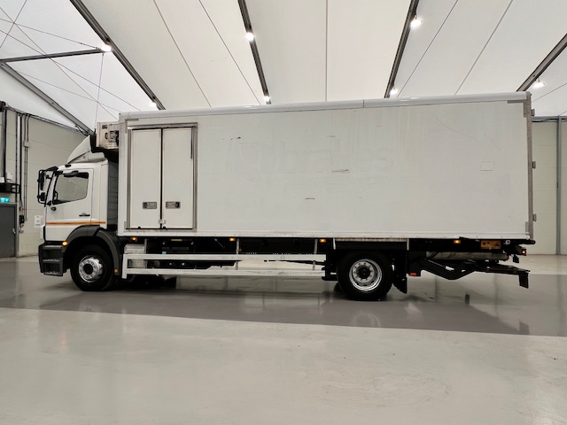 Mercedes Axor 1824 Day Cab Fridge Box