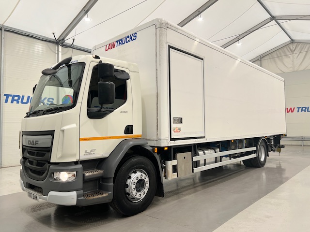 DAF LF 230 4×2 Day Cab Fridge Box