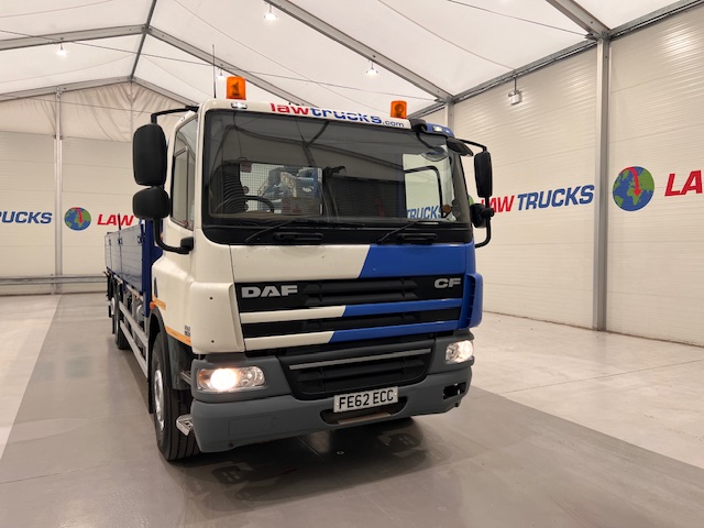 DAF CF75 310 Day Cab Dropside Brick Grab