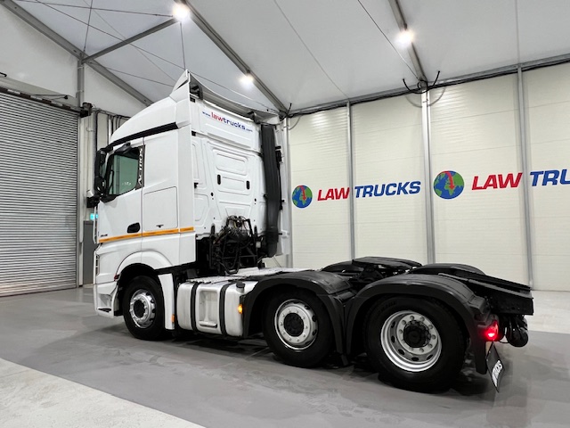 Mercedes Actros 2545 6×2 Midlift Tractor Unit