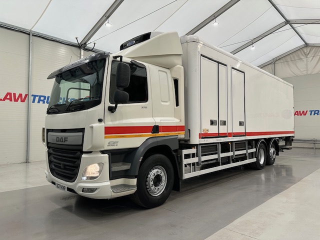 DAF CF 370 6×2 Sleeper Cab Fridge Box