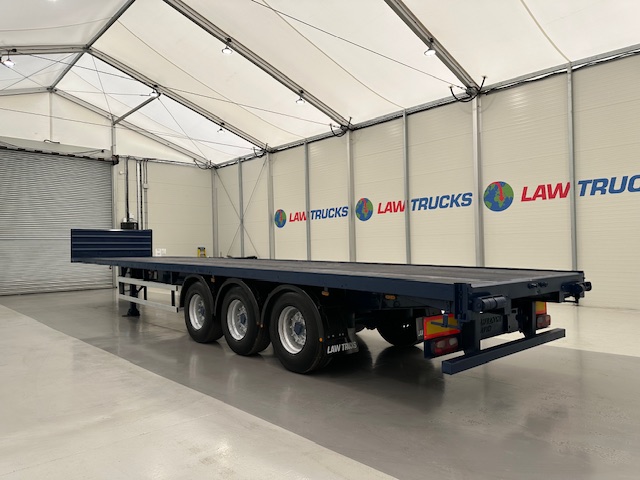 Concept Tri Axle Flatbed Trailer