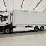 Mercedes Antos 2540 6×2 Rear Lift Day Cab Fridge Box - thumbnail