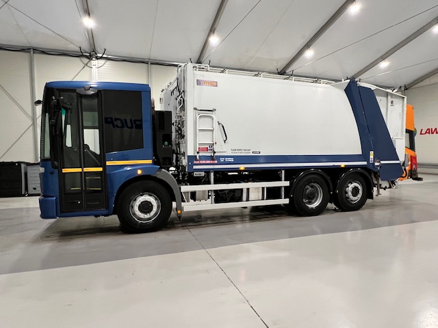 Mercedes Econic 2630 6×2 Refuse Bin Lorry