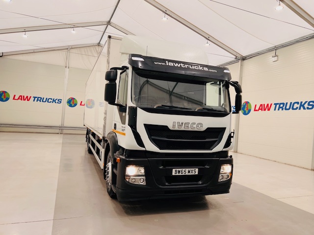 Iveco Stralis 310 AT 6×2 Box Van