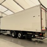 Mercedes Actros 2532 6×2 Rear Lift Day Cab Fridge Box - thumbnail