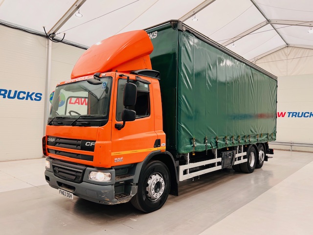 DAF CF75 310 6×2 Rear Lift Day Cab Curtainsider