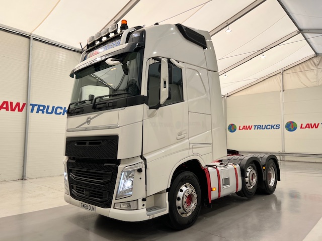 Volvo FH 500 GTXL 6×2 Midlift Tractor Unit