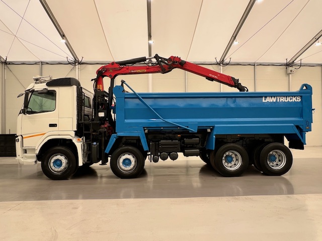 Volvo FM 460 8×4 Steel Tipper Grab