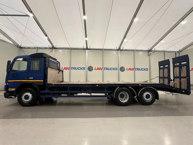 Volvo FM12 340 Rear Lift Sleeper Beavertail