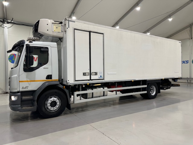 DAF LF 220 Day Cab Fridge Box