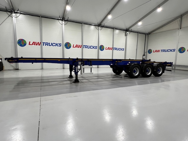Dennison Tri Axle Sliding Skeletal Trailer BPW