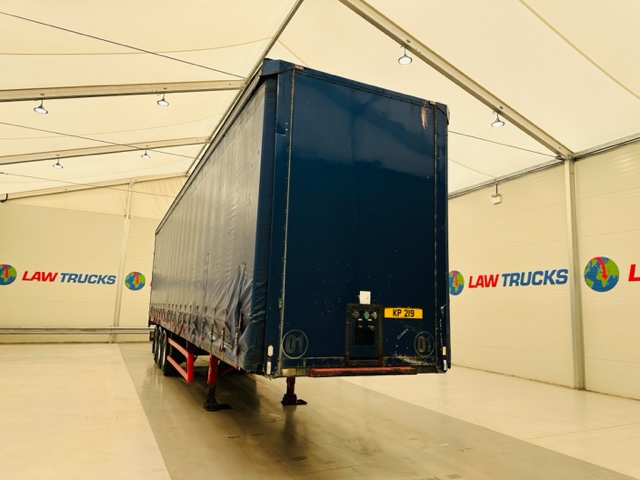 Montracon Tri Axle Curtainsider Trailer