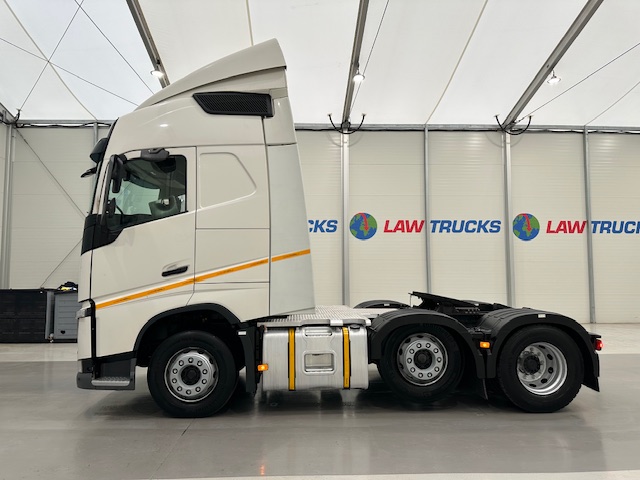 Volvo FH 460 6×2 Sleeper Cab Midlift Tractor Unit