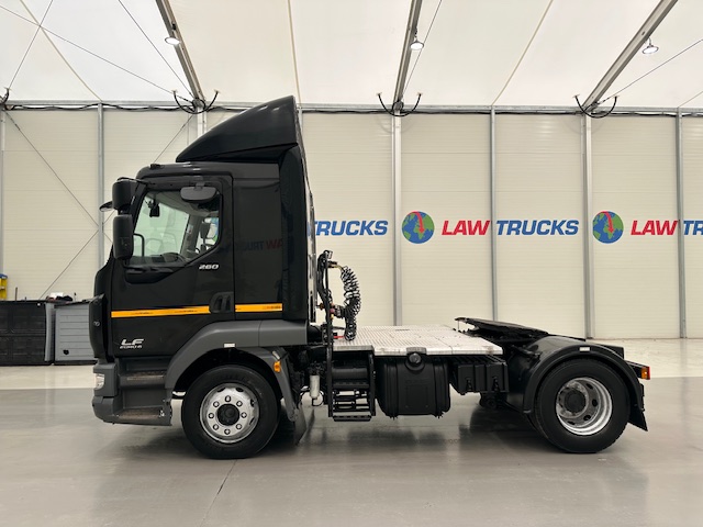 DAF LF 260 4×2 Rest Cab Tractor Unit