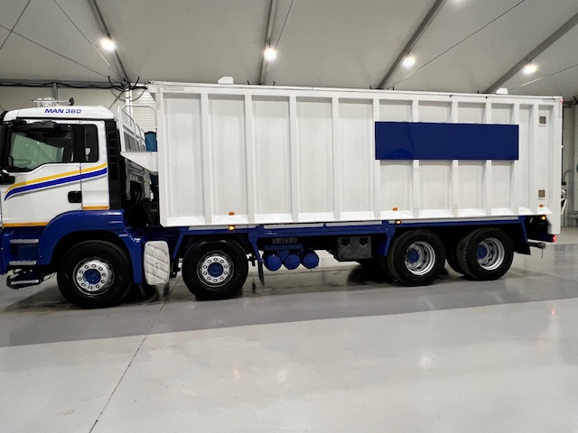 MAN  TGS 32.360 8×4 Day Cab Bulk Tipper