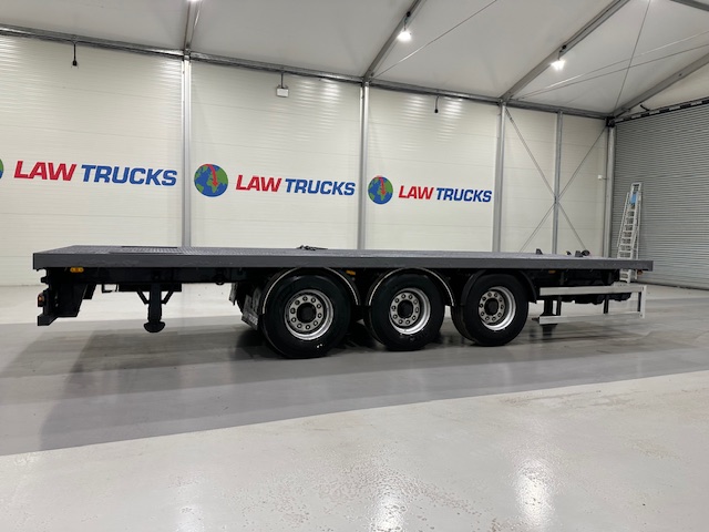 Weightlifter Tri Axle Flatbed Drawbar Trailer