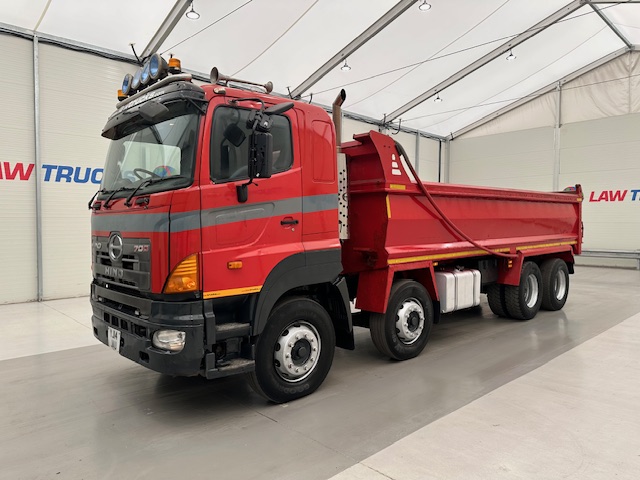 Hino 3241 700 8×4 Sleeper Cab Steel Tipper