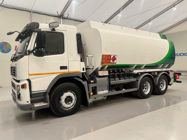 Volvo FM9 300 19000 Litre Fuel Tanker