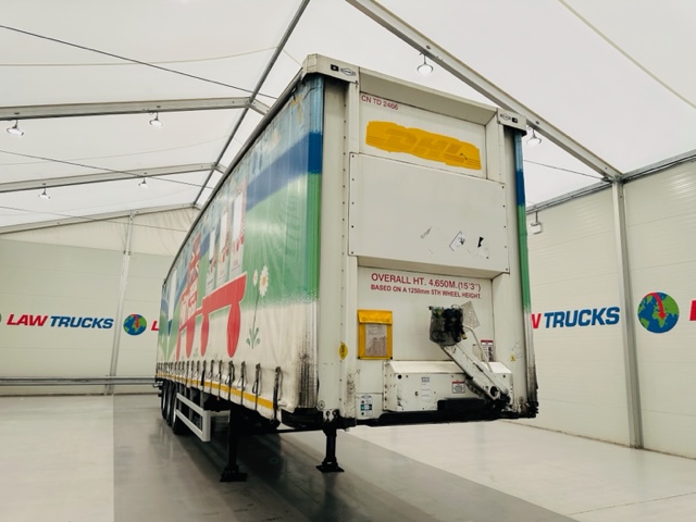 Don Bur Tri Axle 4.40m Curtainsider Trailer