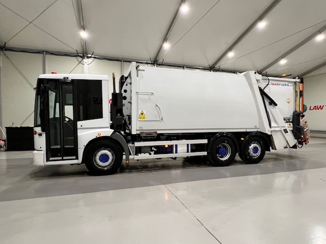Mercedes Econic 2630 6×2 Refuse Bin Lorry