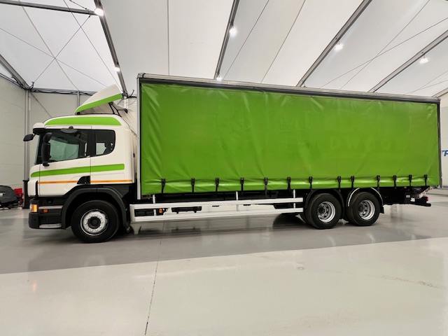 Scania P280 6×2 10 Tyre Rear Lift Curtainsider