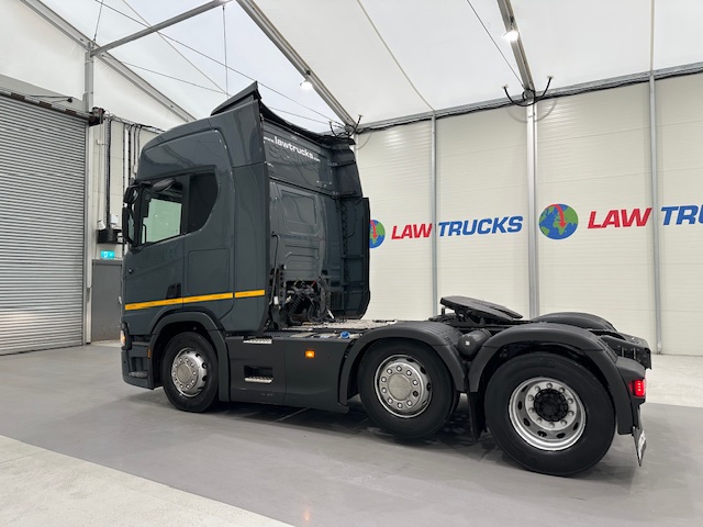 Scania R450 6×2 Midlift Highline Tractor Unit