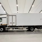 Mercedes Actros 1824 4×2 Sleeper Cab Fridge Box - thumbnail