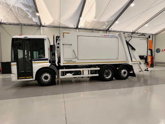 Mercedes Econic 2630 6×2 Refuse Bin Lorry