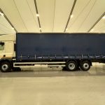 DAF CF 330 6×2 Rear Lift Sleeper Cab Curtainsider - thumbnail