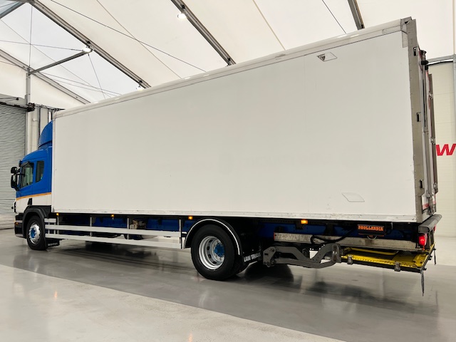 Scania P250 4×2 Sleeper Cab Fridge Box