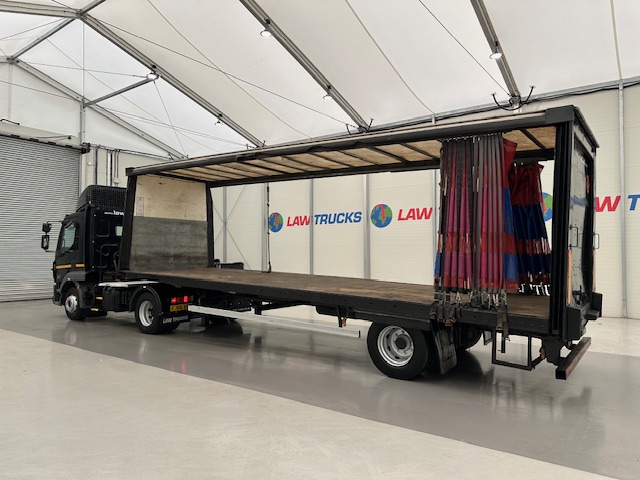 DAF LF 260 4×2 Urban Tractor Unit Trailer