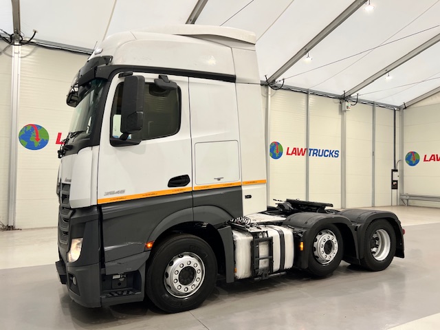 Mercedes Actros 2545 6×2 Midlift Tractor Unit
