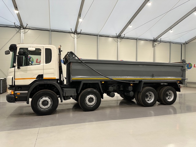 Scania P400 8×4 Rest Cab Steel Tipper