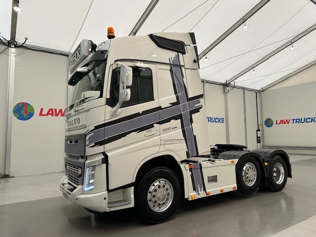 Volvo FH 500 6×2 Midlift Tractor Unit PTO