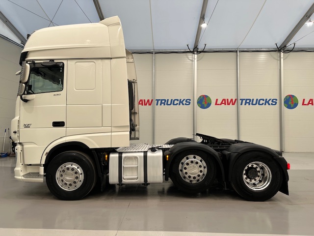 DAF XF 530 6×2 Midlift Tractor Unit