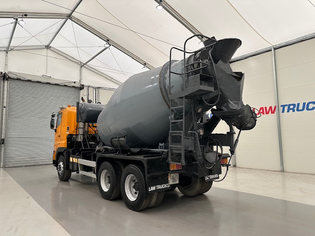 Hino 700 3241 8×4 Cement Mixer