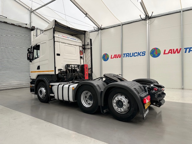 Scania R450 6×2 Rear Lift Highline Tractor Unit PTO