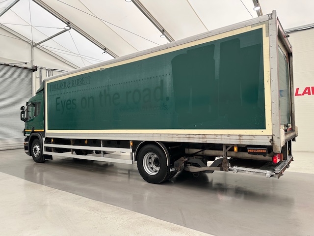 Scania P250 4×2 Sleeper Cab Box Van