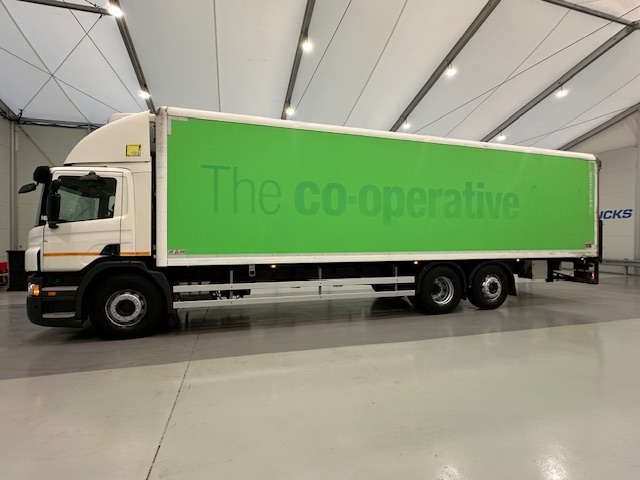Scania P280 6×2 Rear Lift Day Cab Fridge Box Manual
