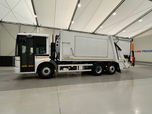 Mercedes Econic 2630 6×2 Refuse Bin Lorry