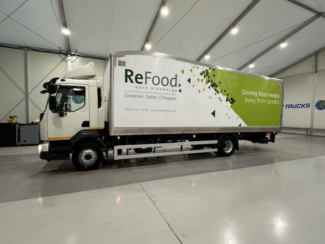 Volvo FL 240 4×2 Day Cab Box Van